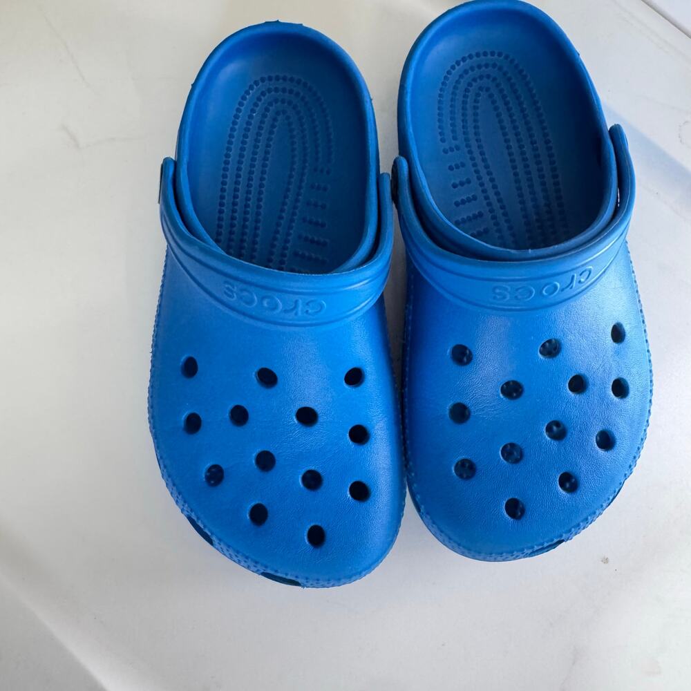 Crocs Classic Clog Youth J1 Blue Kids Slip-On Casual Water Beach Shoes - Picture 9 of 11